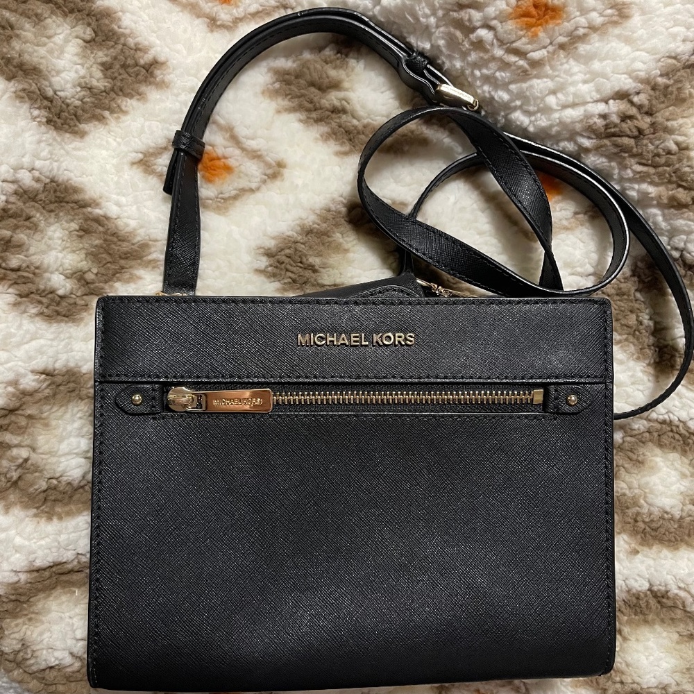 Michael Kors Crossbody